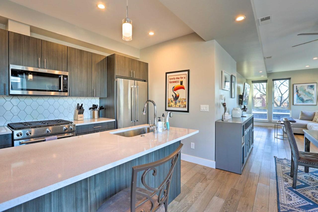 Denver Townhome With Rooftop Deck Walk To Mile High DEN Exterior photo